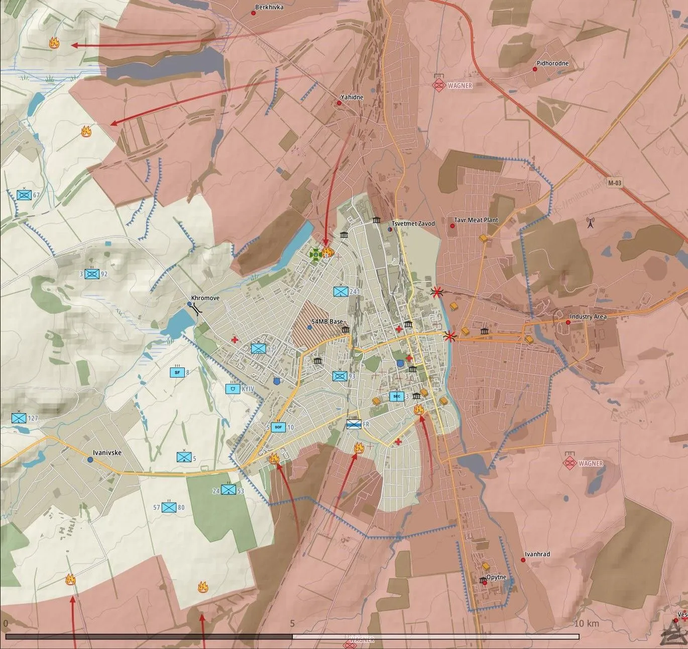 Carte de Bakhmout ville, progression russe vers le centre et Khromove