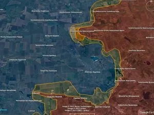 Tracé du front autour du saillant d’Adviivka sur fond satellite